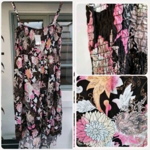 Lang kjole med blomsterprint